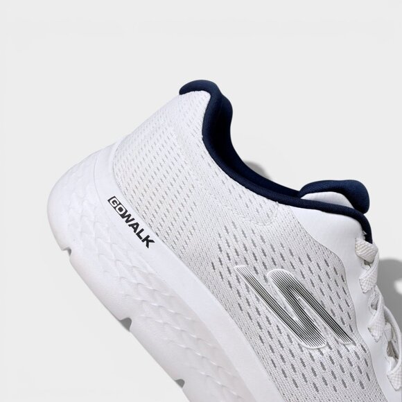 ホワイト1 Skechers GO WALK Flex Remark Mens 8.5 White Navy Walking Shoes